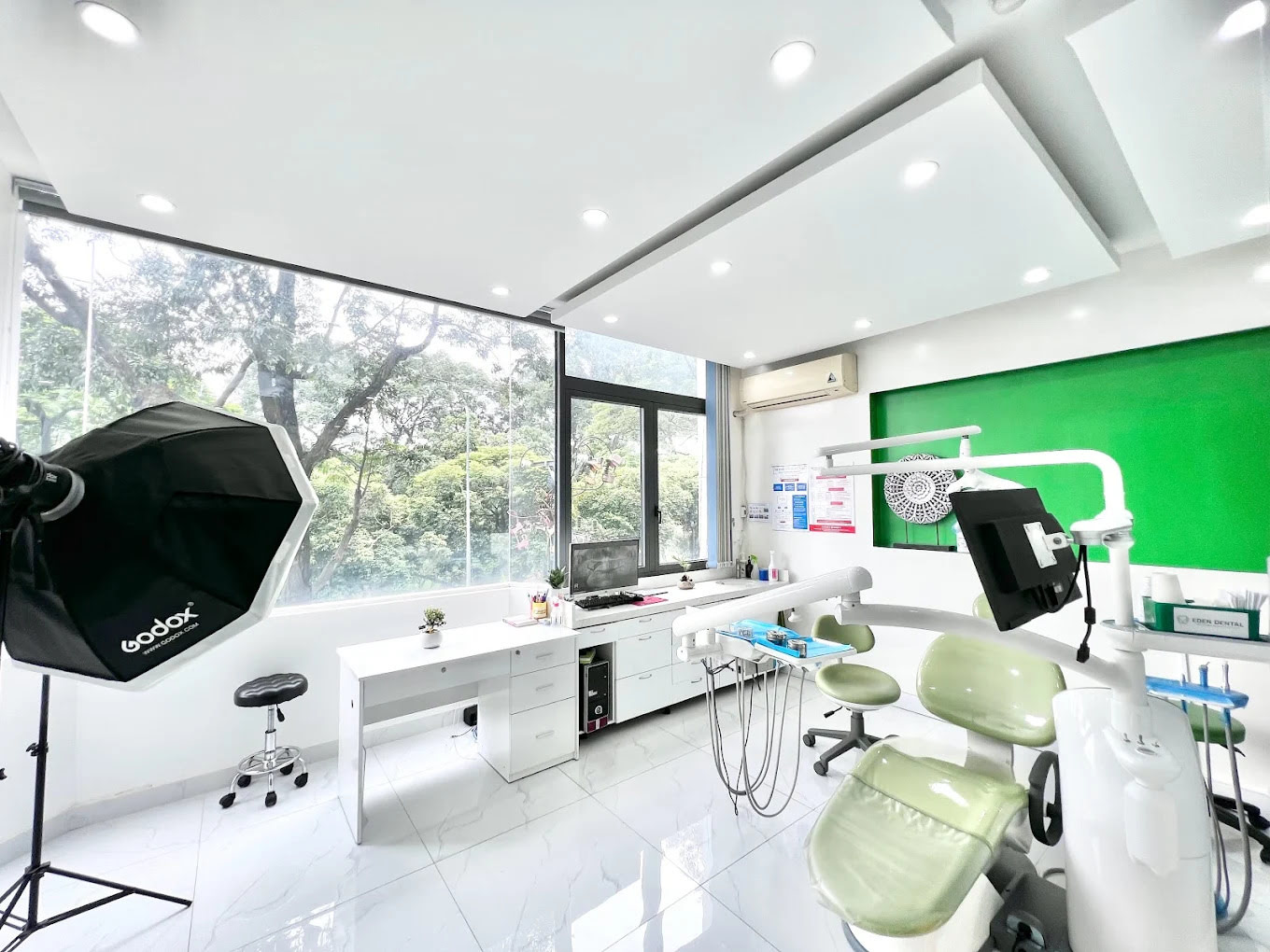 Advanced Treatment Rooms